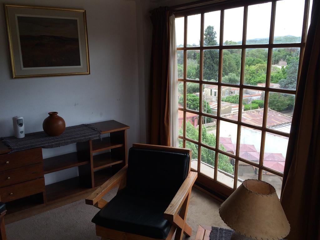 Kuntur Hotel Capilla del Monte Room photo